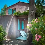 Résidence Les Cigales 3*