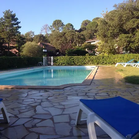 Kompleks wypoczynkowy Les Cigales Porto-Vecchio (Corsica)