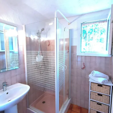 Aparthotel Les Cigales 3*