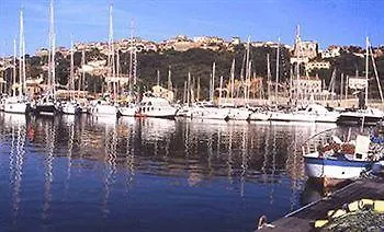 Kompleks wypoczynkowy Les Cigales Porto-Vecchio (Corsica)