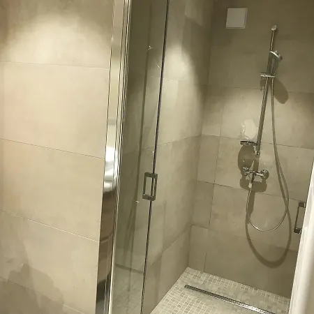 假日公园 蝉公寓酒店