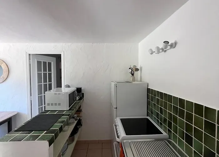 Aparthotel Résidence Les Cigales 3*