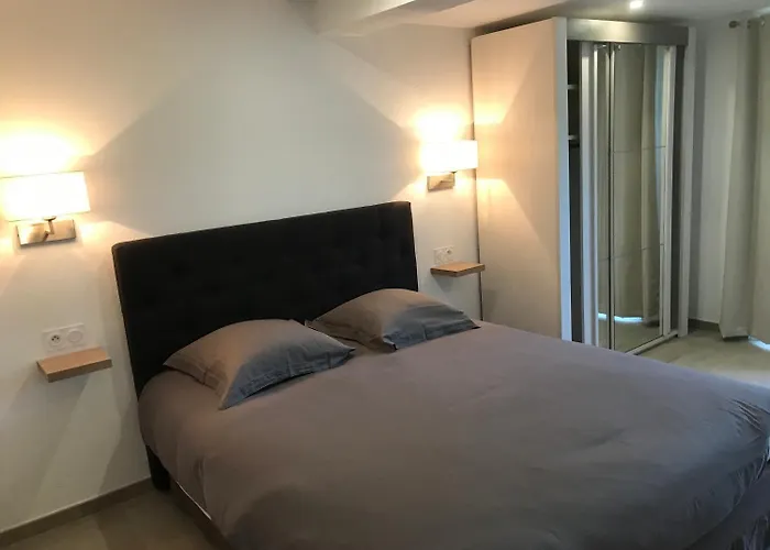 Résidence Les Cigales 3*